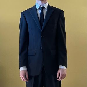 Black suit Men’s Wearhouse 36S / 30waist